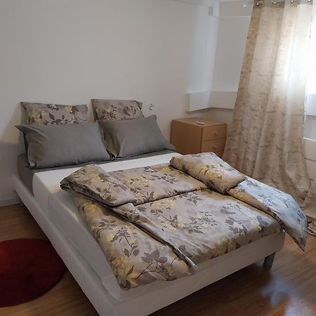 Zoe 1 Bed and Breakfast Savigny-sur-Orge Exteriör bild